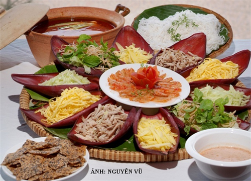 Lẩu thả và Mực một nắng vào thương hiệu Văn hóa ẩm thực Việt Nam